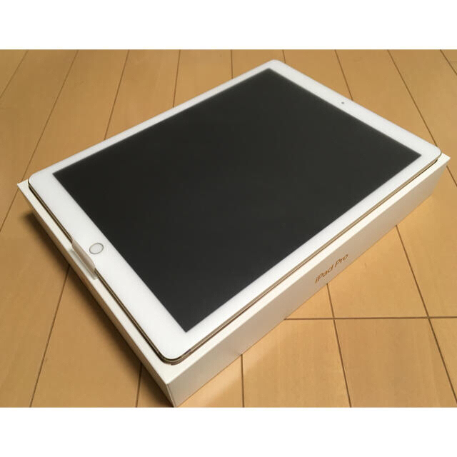 Apple(アップル)のiPad Pro 第2世代 12.9インチ 256GB SIMフリー スマホ/家電/カメラのPC/タブレット(タブレット)の商品写真