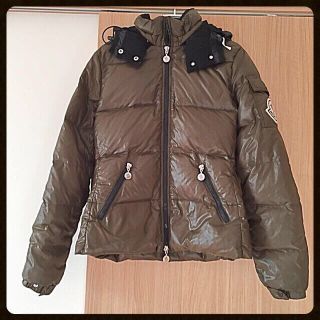 モンクレール(MONCLER)のMONCLER BADIA カーキ(ダッフルコート)