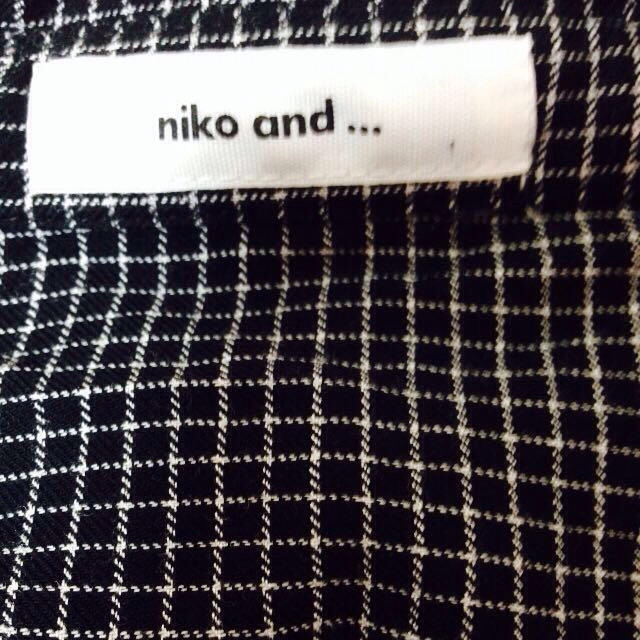 niko and...(ニコアンド)のniko and... ワンピース レディースのワンピース(ひざ丈ワンピース)の商品写真