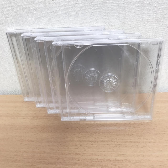 CDケース クリア4枚 インテリア/住まい/日用品の収納家具(CD/DVD収納)の商品写真