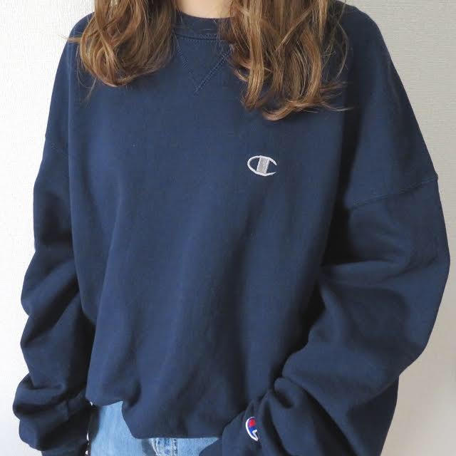 champion 刺繍ロゴ スウェット ネイビー 古着 vintage