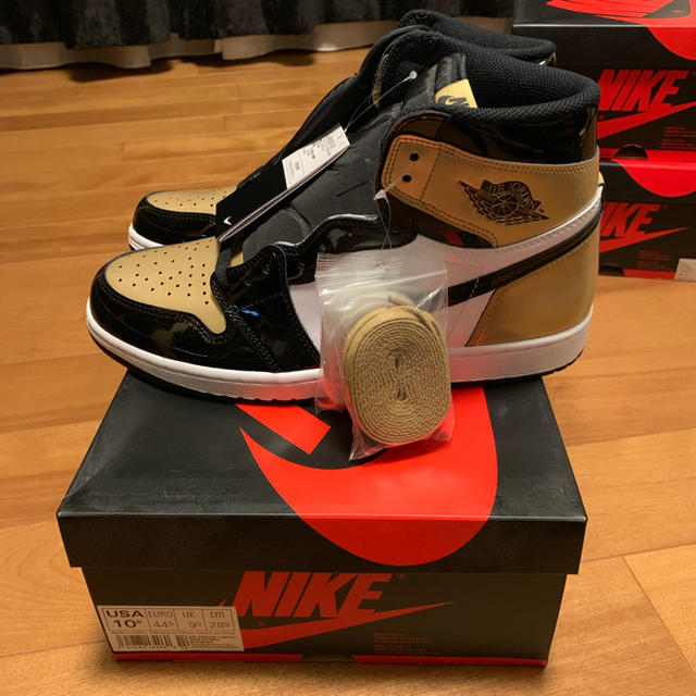 NIKE(ナイキ)のNike Jordan 1 Retro High NRG "Gold Toe" メンズの靴/シューズ(スニーカー)の商品写真