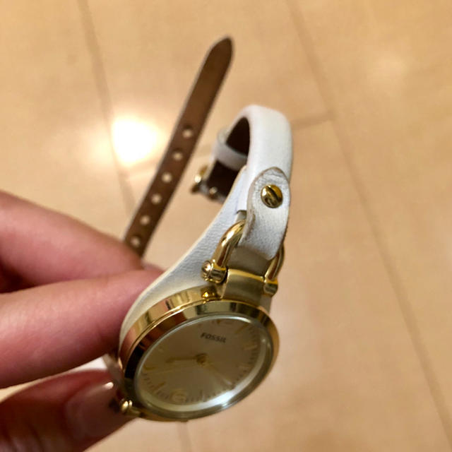 FOSSIL(フォッシル)のFOSSIL レディース 腕時計 白 レディースのファッション小物(腕時計)の商品写真