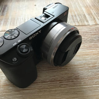 ソニー(SONY)のSony 16mm F2.8 E-mount 広角レンズ SEL16F28 美品(レンズ(単焦点))