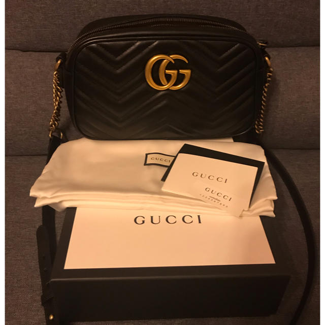 Gucci(グッチ)の専用です！！！ グッチ ＧＧマーモント ショルダーバッグ レディースのバッグ(ショルダーバッグ)の商品写真