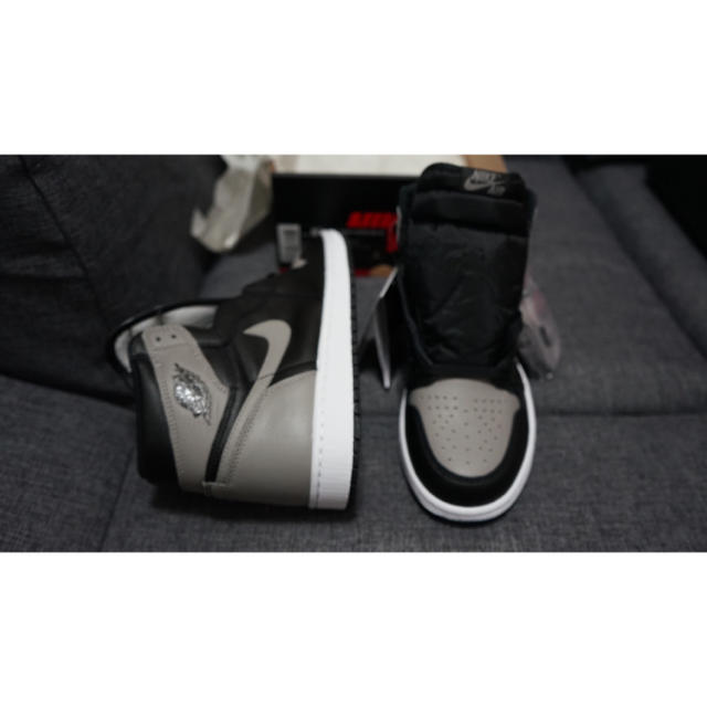 NIKE(ナイキ)のAIR JORDAN 1 RETRO HIGH OG shadow us8.5 メンズの靴/シューズ(スニーカー)の商品写真