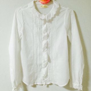 ダブルクローゼット(w closet)のフリルシャツ(シャツ/ブラウス(長袖/七分))