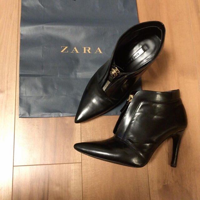 ZARA(ザラ)のzara  ブーティ ショートブーツ ♡ レディースの靴/シューズ(ブーティ)の商品写真