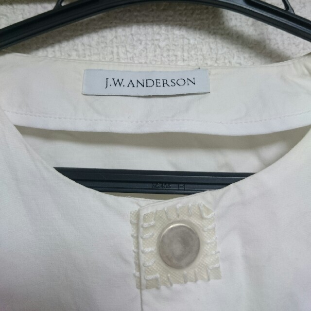 J.W.ANDERSON(ジェイダブリューアンダーソン)のjwAnderson シャツジャケット  メンズのジャケット/アウター(ノーカラージャケット)の商品写真