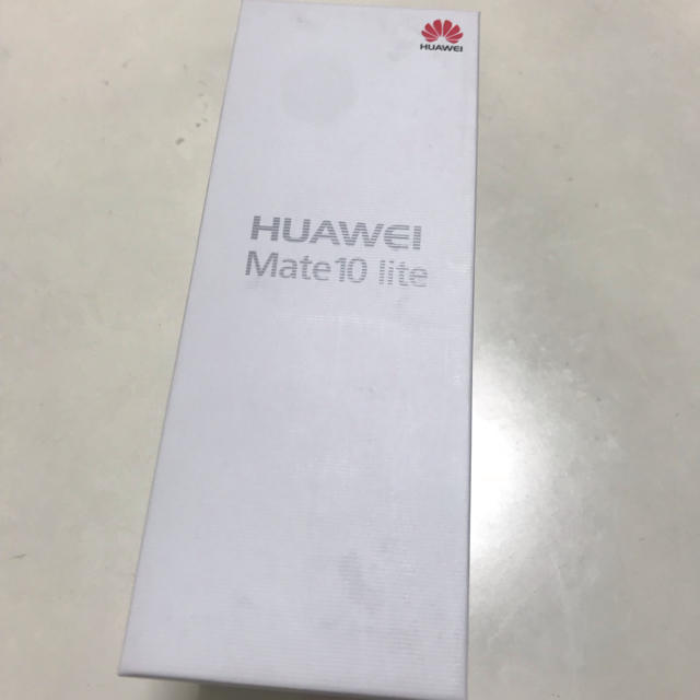 新品未開封 Huawei mate10 lite SIMフリー スマホ/家電/カメラのスマートフォン/携帯電話(スマートフォン本体)の商品写真