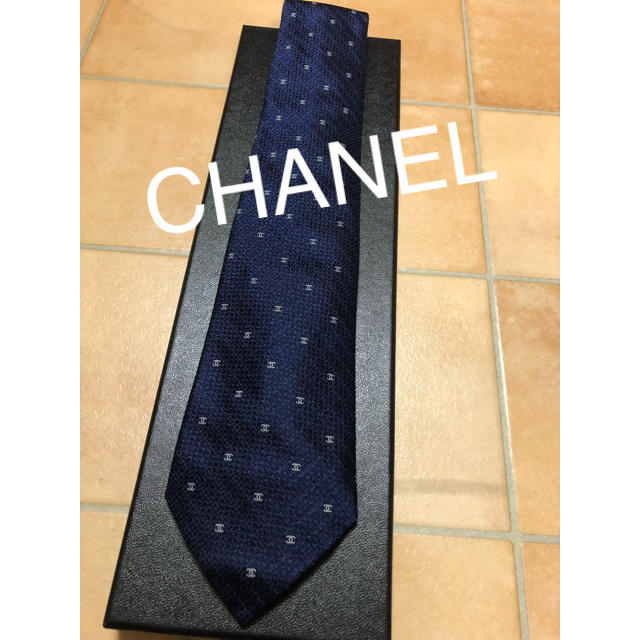 CHANEL(シャネル)の✨未使用✨ ＊ CHANEL ＊ ネクタイ ♡正規品♡ メンズのファッション小物(ネクタイ)の商品写真