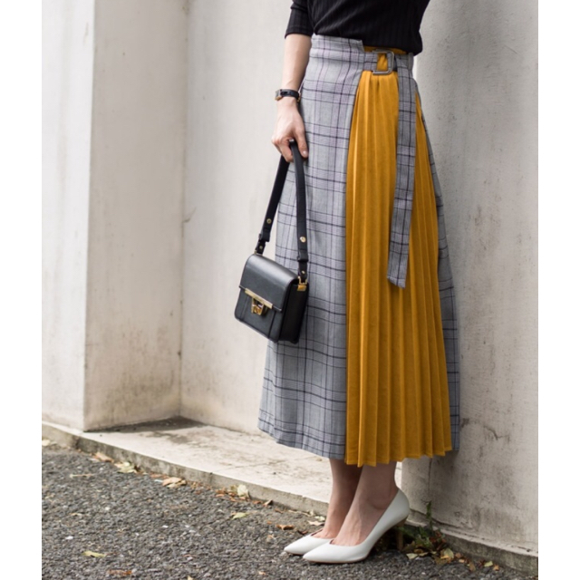 Mila Owen(ミラオーウェン)のノスタルジア チェック×スエードプリーツアシメデザインスカート 新品 レディースのスカート(ロングスカート)の商品写真