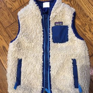 パタゴニア(patagonia)のパタゴニア　ベスト　　レトロX  5T(コート)