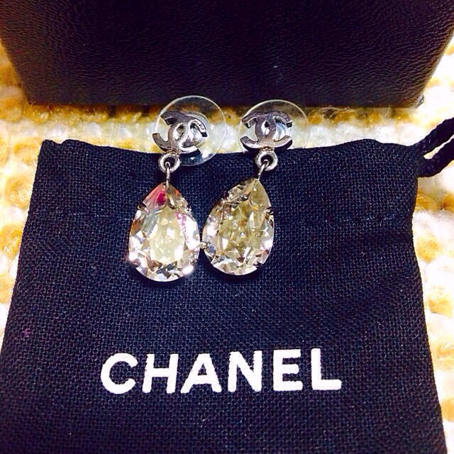 CHANEL ティアドロップ CHANEL ティアドロップ