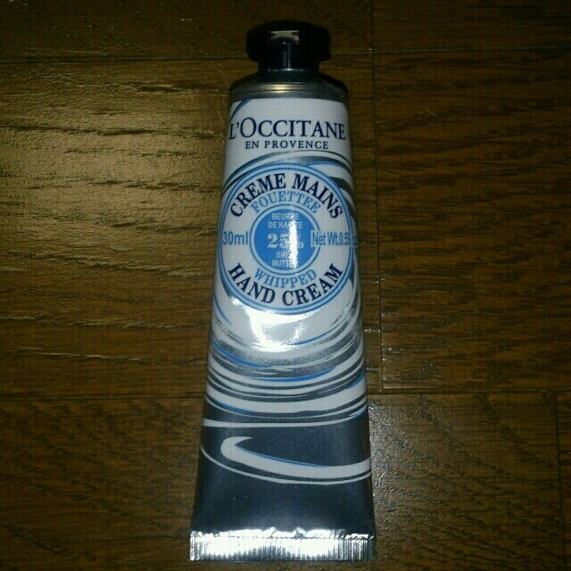 L'OCCITANE(ロクシタン)のロクシタン☆ハンドクリーム コスメ/美容のネイル(ネイルケア)の商品写真