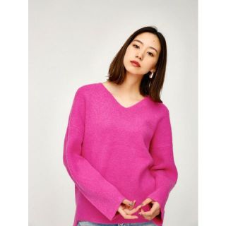 マウジー(moussy)の☆moussy Vネックニット☆(ニット/セーター)