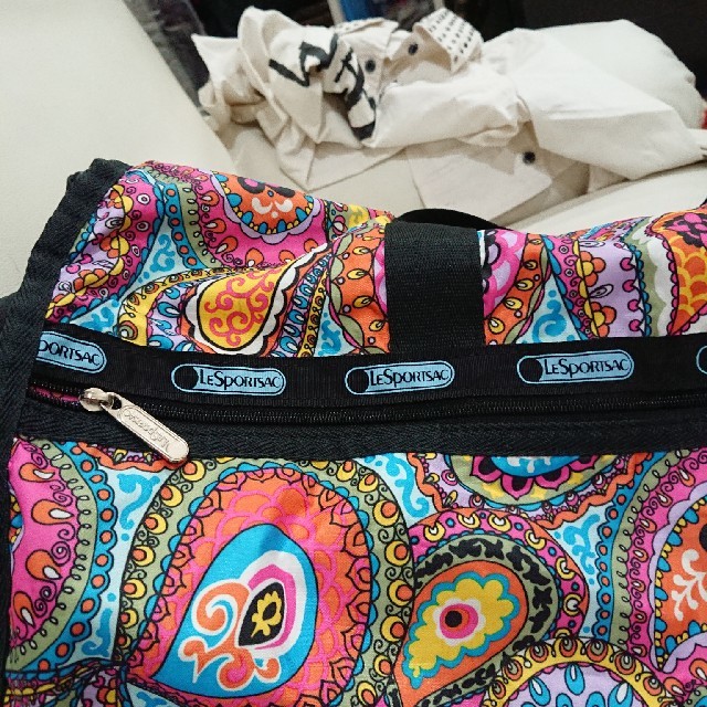 LeSportsac(レスポートサック)のLesportsac ショルダー付きボストンバッグ レディースのバッグ(ボストンバッグ)の商品写真