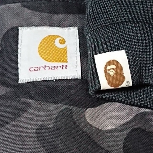 A BATHING APE(アベイシングエイプ)の 今だけクーポンでどうぞ！ 希少限定Carharttコラボ BAPEアウター メンズのジャケット/アウター(その他)の商品写真