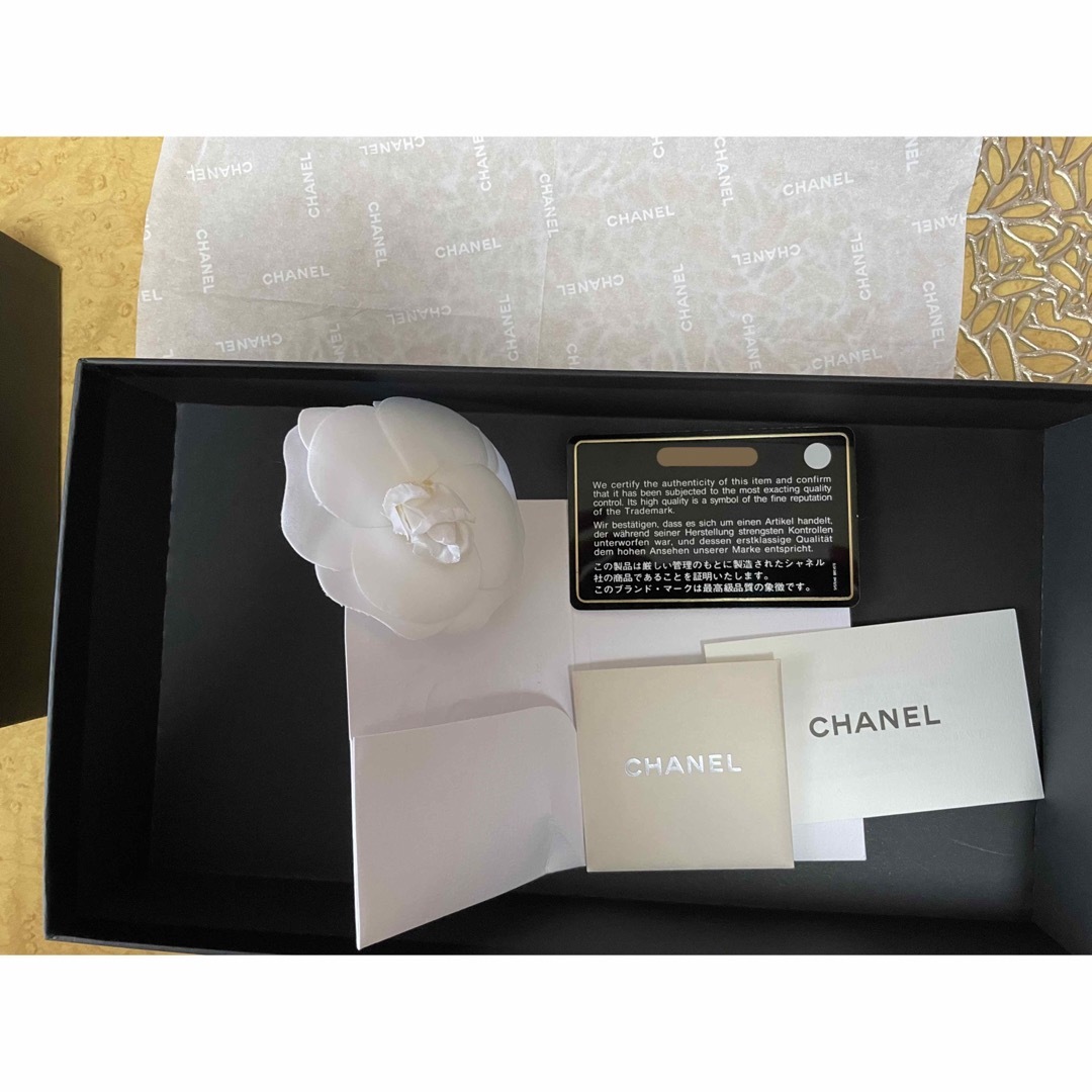 CHANEL マトラッセラムスキン長財布 希少イエロー 9