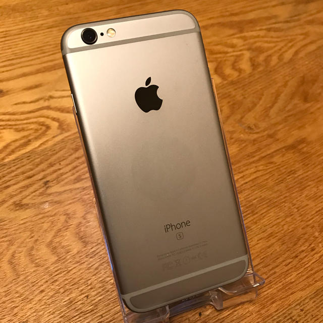 Apple(アップル)の【値下げしました】iPhone6s 32GB スペースグレイ スマホ/家電/カメラのスマートフォン/携帯電話(スマートフォン本体)の商品写真