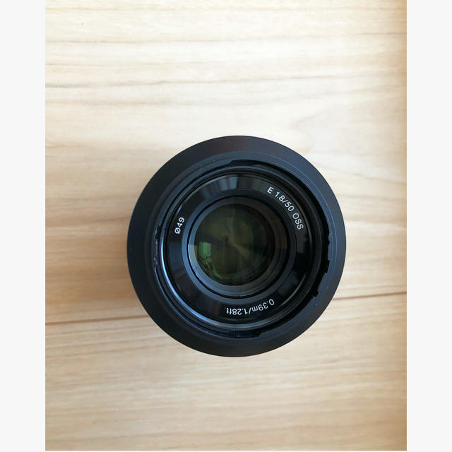 SONY(ソニー)の12/9までお値下げ♡【SONY】新品 SEL50F18 50mm 単焦点レンズ スマホ/家電/カメラのカメラ(レンズ(単焦点))の商品写真