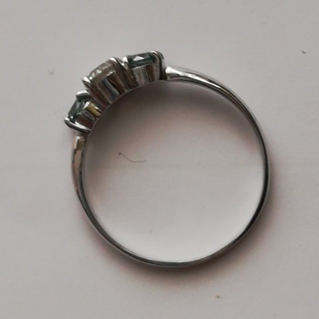天然ダイヤモンド　ブルーダイヤモンド　リング レディースのアクセサリー(リング(指輪))の商品写真