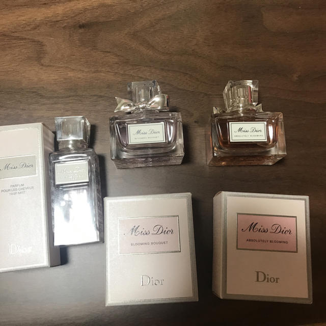 Christian Dior(クリスチャンディオール)のディオール ミスディオール  ブルーミングブーケ アブソリュートリー コスメ/美容の香水(香水(女性用))の商品写真