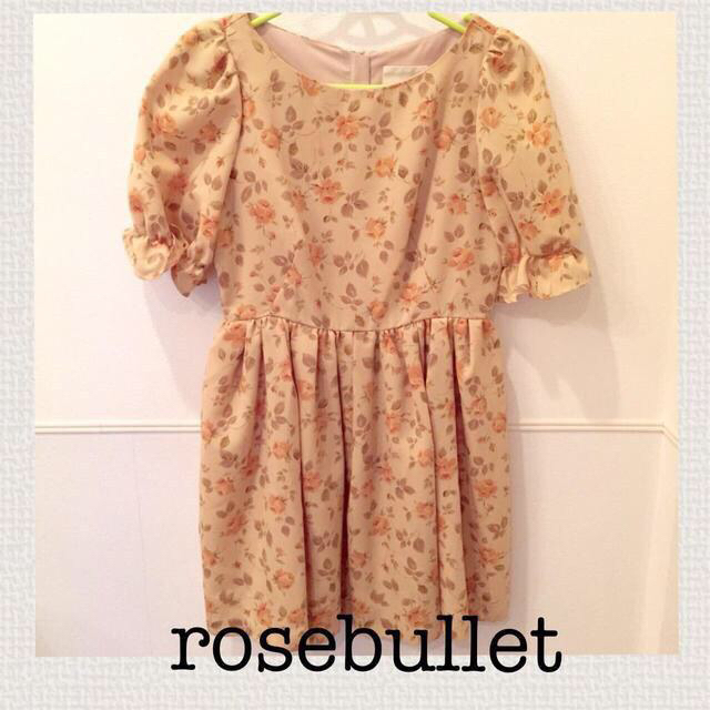 rosebullet(ローズブリット)のローズブリットフラワープリントワンピース レディースのワンピース(ミニワンピース)の商品写真