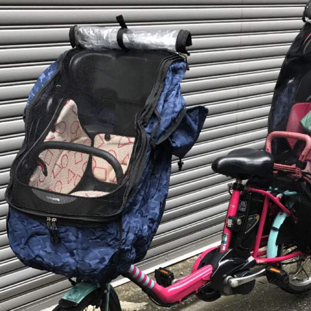 自転車レインカバー 前用 ネット付き キッズ/ベビー/マタニティの外出/移動用品(自動車用チャイルドシートカバー)の商品写真