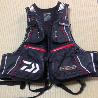 DAIWA - 陽一様専用 ダイワ トーナメント ライフジャケット ベスト L