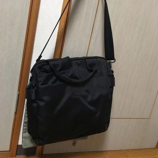 トゥミ(TUMI)のTUMIショルダーバッグ(ショルダーバッグ)