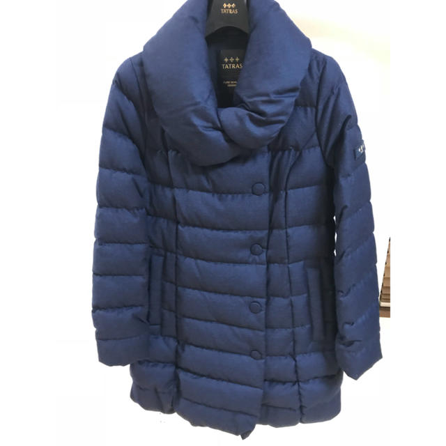 今年の新作から定番まで! - TATRAS タトラス サイズ3 紺 ダウンコート