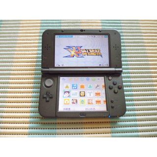 ニンテンドー3DS(ニンテンドー3DS)の任天堂new３ＤＳLL・メタリックブラック ソフト１本あり(携帯用ゲーム機本体)