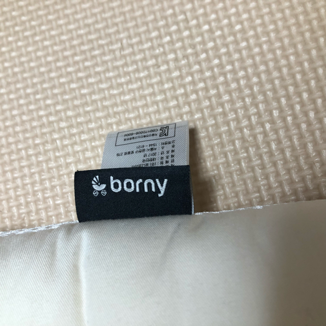 borny ベビーカーシート キッズ/ベビー/マタニティの外出/移動用品(ベビーカー用アクセサリー)の商品写真