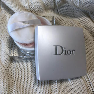 DIOR ディオール スノーホワイトニング クリスタル ルース パウダー 001(フェイスパウダー)