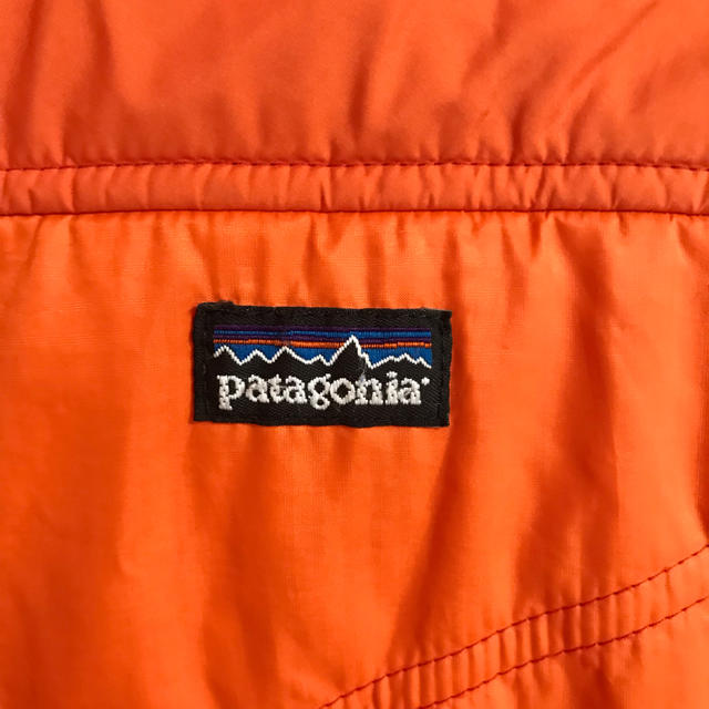 patagonia(パタゴニア)のpatagonia 中綿入りブルゾン  キッズ/ベビー/マタニティのキッズ服女の子用(90cm~)(ジャケット/上着)の商品写真