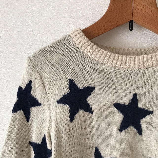 西松屋(ニシマツヤ)のキッズ 星柄ニット キッズ/ベビー/マタニティのキッズ服男の子用(90cm~)(ニット)の商品写真