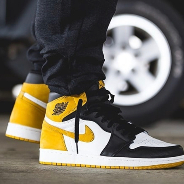 NIKE(ナイキ)のAIR JORDAN 1 RETRO HIGH OG YELLOW 27.0 メンズの靴/シューズ(スニーカー)の商品写真