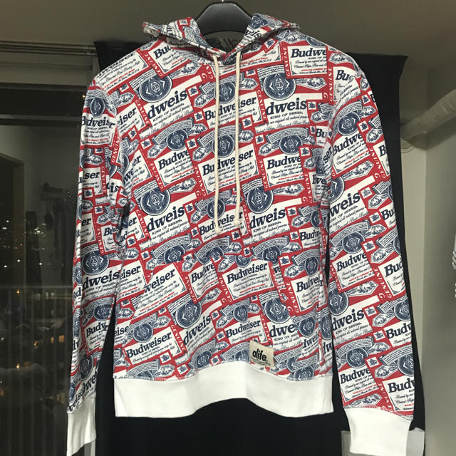 ALIFE(エーライフ)のalife フーディー メンズのトップス(パーカー)の商品写真