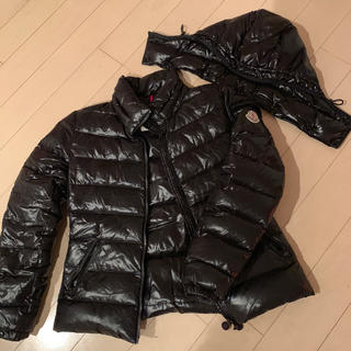 モンクレール(MONCLER)のMONCLER モンクレール ダウン ショート丈 ダウンジャケット(ダウンジャケット)