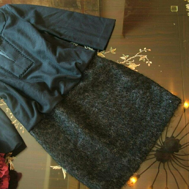 ADORE(アドーア)のADORE アドーア　ワンピース　毛　羊毛　モヘア　上質　ドッキング レディースのワンピース(ひざ丈ワンピース)の商品写真