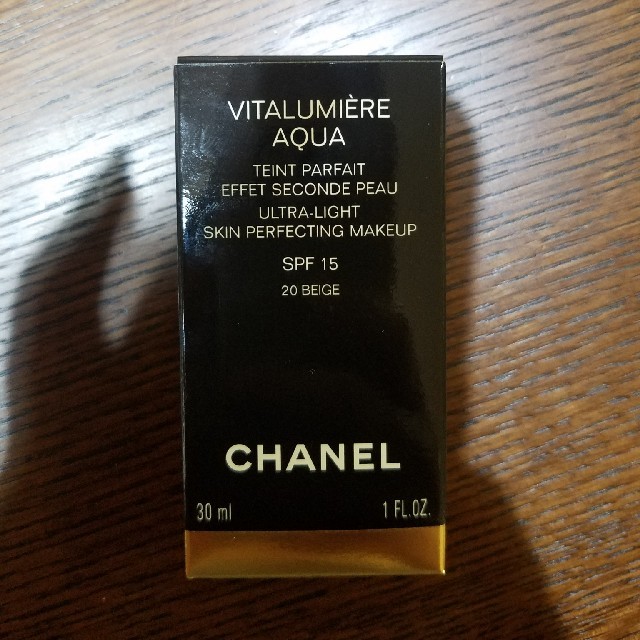 CHANEL リキッドファンデーション