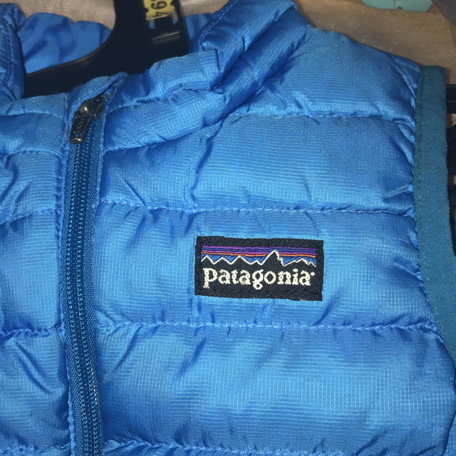 patagonia(パタゴニア)のpatagonia kids キッズ ベビー 18M パタゴニア ダウンベスト キッズ/ベビー/マタニティのベビー服(~85cm)(ジャケット/コート)の商品写真