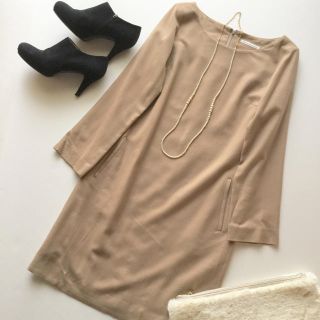 ドレステリア(DRESSTERIOR)のほぼ新品*ドレステリア*ふんわりウールコクーンワンピース(ひざ丈ワンピース)