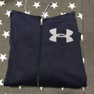 アンダーアーマー(UNDER ARMOUR)のワンポイントロゴパーカー(パーカー)