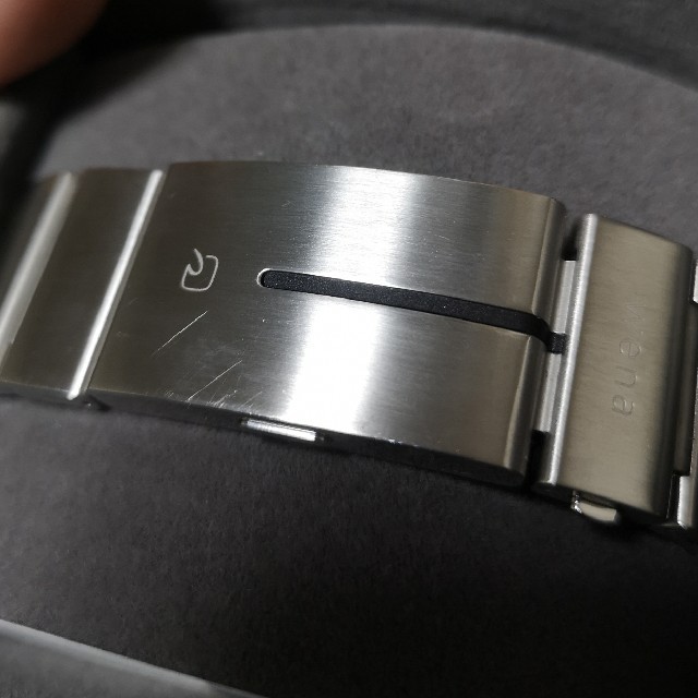 SONY(ソニー)のwena wrist Band Silver WN-WB01S メンズの時計(腕時計(デジタル))の商品写真