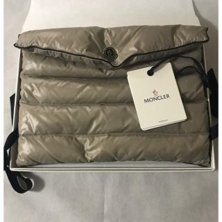 モンクレール(MONCLER)のモンクレール / クラッチバッグ (未使用)(クラッチバッグ)