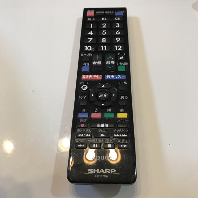 シャープテレビリモコン スマホ/家電/カメラのテレビ/映像機器(テレビ)の商品写真