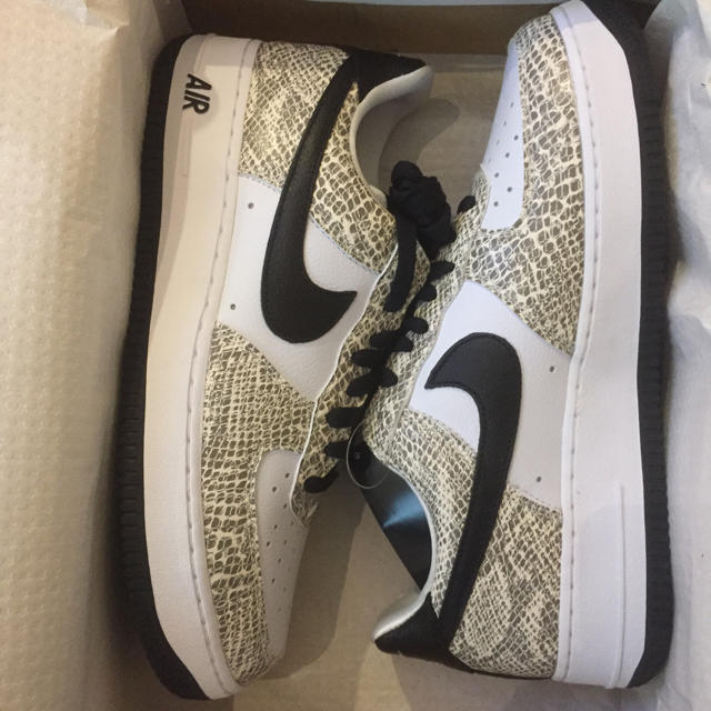 NIKE(ナイキ)のNIKE AIR FORCE 1 LOW COCOA SNAKE 27cm メンズの靴/シューズ(スニーカー)の商品写真