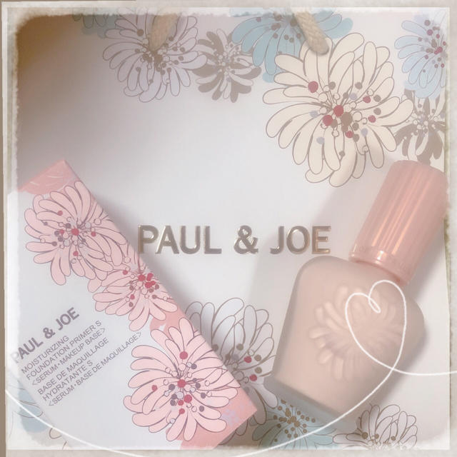 [Paul & JOE] モイスチュアライジングファンデーションプライマー S